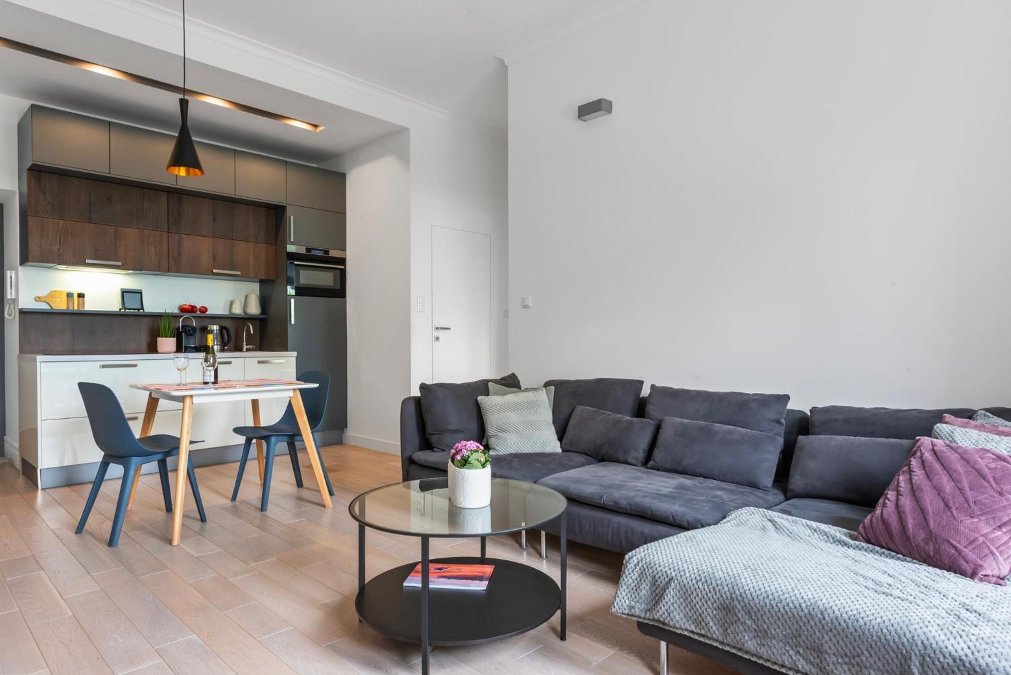Apartament The Very Center Of Warsaw, Plac Dabrowskiego
